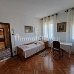 Rent 4 bedroom apartment of 125 m² in Padua