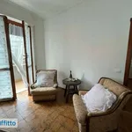 Rent 4 bedroom apartment of 110 m² in Genoa