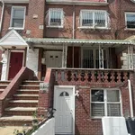 Rent 3 bedroom apartment in Queens