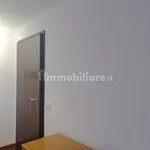 Rent 2 bedroom apartment of 67 m² in Udine