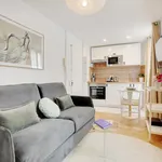 Appartement de 258 m² avec 1 chambre(s) en location à Paris