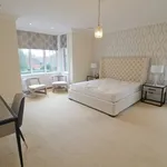 Rent 10 bedroom house in South East England