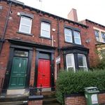 Rent 4 bedroom flat in Yorkshire And The Humber