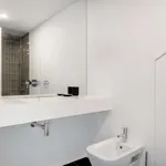 Rent 1 bedroom apartment of 55 m² in lisbon