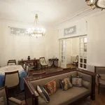 Rent 1 bedroom apartment of 140 m² in Paris