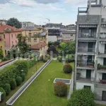 Affitto 3 camera appartamento di 110 m² in Bergamo