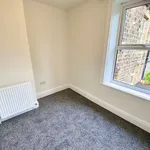 Rent 3 bedroom house in Kirklees