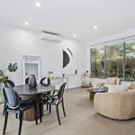 Rent 4 bedroom house in Robina