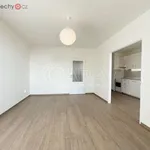 Pronajměte si 4 ložnic/e byt o rozloze 74 m² v Praha