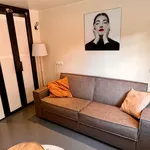 Rent 2 bedroom house of 71 m² in Jekerkwartier