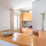 Rent 1 bedroom apartment of 50 m² in lisbon