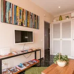 Rent 1 bedroom apartment of 55 m² in barcelona