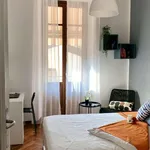 Rent a room in turin