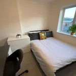 Rent 6 bedroom house in East Midlands