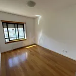 Rent 3 bedroom apartment of 96 m² in Lisbon