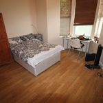 Rent 6 bedroom house in North East England