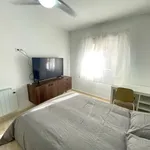 Alquilo 1 dormitorio apartamento de 12 m² en Madrid