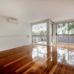 Rent 2 bedroom apartment in Melbourne