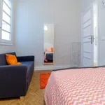 Rent 5 bedroom apartment in Valencia