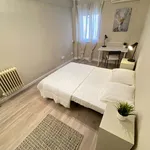 Rent a room of 95 m² in Fuenlabrada