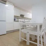 Rent a room of 130 m² in valencia