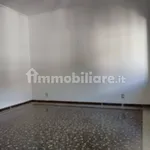 Rent 5 bedroom apartment of 169 m² in Milan