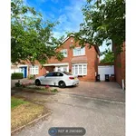 Rent 4 bedroom house in Welwyn Hatfield