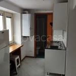 Rent 2 bedroom apartment of 40 m² in Bari