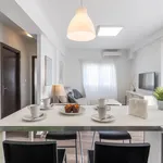 Rent 2 bedroom apartment of 62 m² in Málaga