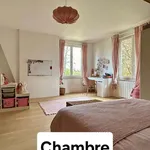 Maison de 182 m² avec 7 chambre(s) en location à Rully