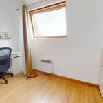 Rent 4 bedroom apartment of 12 m² in Roubaix