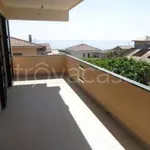 Rent 4 bedroom apartment of 100 m² in Riace