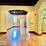 Rent 4 bedroom apartment of 200 m² in Rome