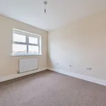 Rent 2 bedroom flat in London