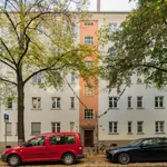 Miete 4 Schlafzimmer wohnung von 60 m² in Berlin