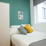 Rent a room of 120 m² in madrid