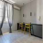 Rent 2 bedroom apartment in Palermo