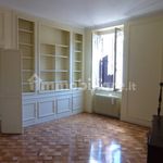 Rent 5 bedroom house of 454 m² in Rome