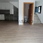 Alugar 3 quarto casa de 140 m² em Caldas da Rainha