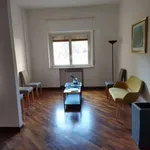 Rent 6 bedroom apartment of 160 m² in Caltanissetta