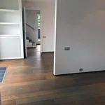 Huur 4 slaapkamer appartement in Uccle - Ukkel