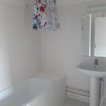 Rent 3 bedroom apartment of 69 m² in Nantes