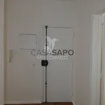 Rent 3 bedroom apartment of 84 m² in Amadora