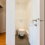 Appartement de 550 m² avec 1 chambre(s) en location à Paris