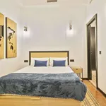 Rent a room of 250 m² in barcelona