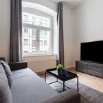 Rent 1 bedroom apartment of 50 m² in Dusseldorf