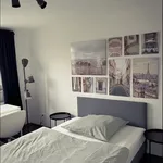 Miete 3 Schlafzimmer wohnung von 100 m² in Frankfurt am Main