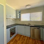 Rent 3 bedroom house of 708 m² in Moranbah