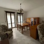 Rent 3 bedroom apartment of 107 m² in Bussolengo