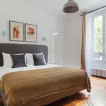 Appartement de 115 m² avec 3 chambre(s) en location à paris